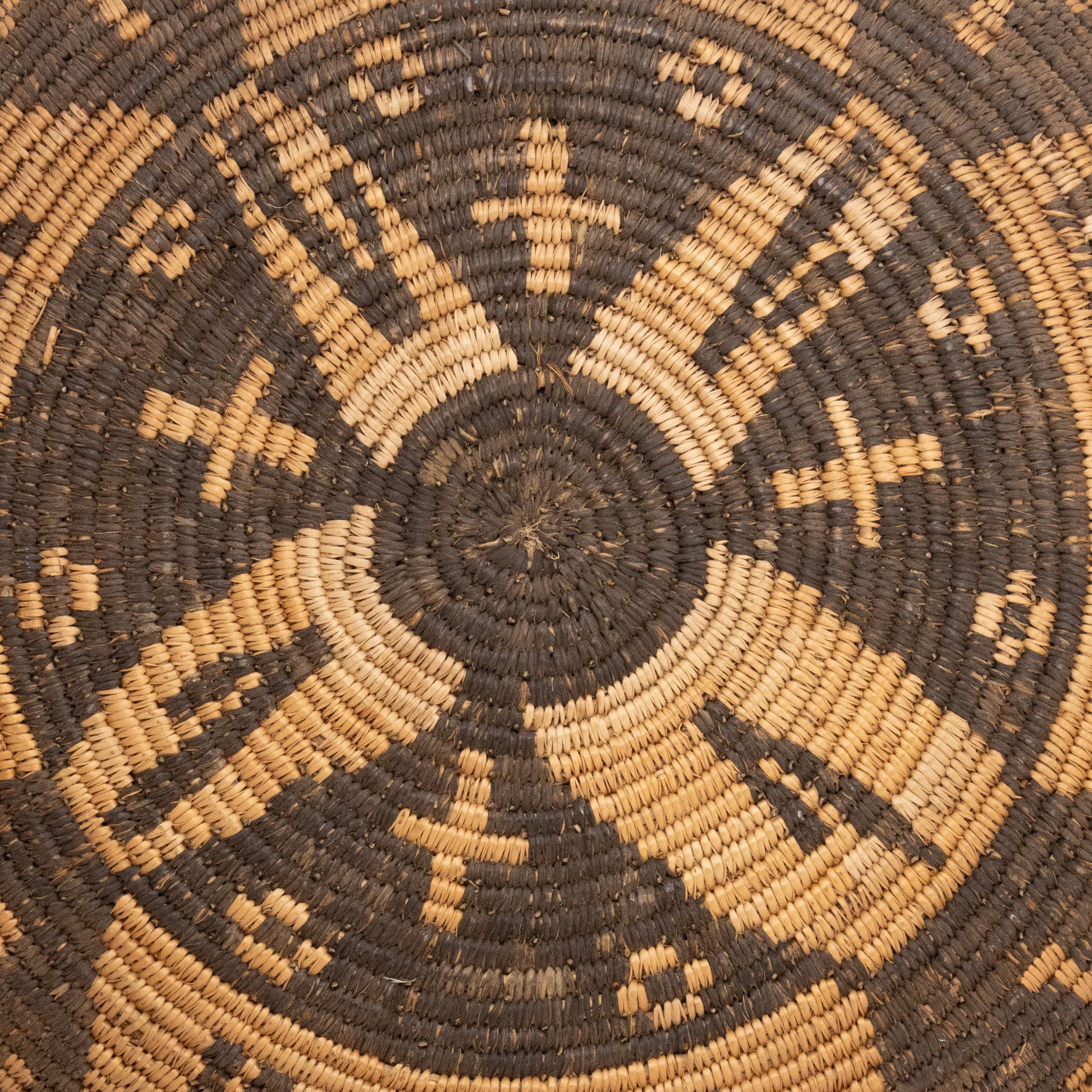 Yavapai/Apache Basketry Plate