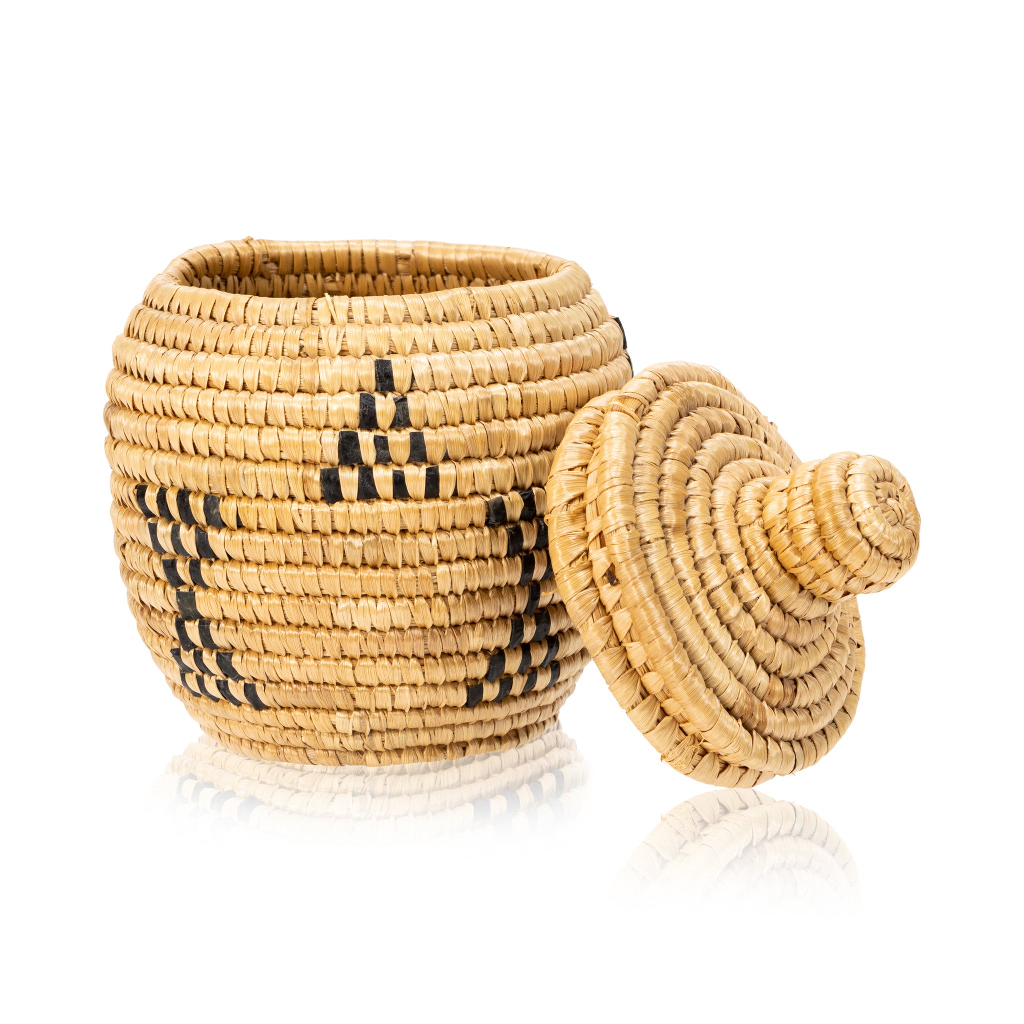 Alaskan Inuit Jar, Native, Basketry, Vertical