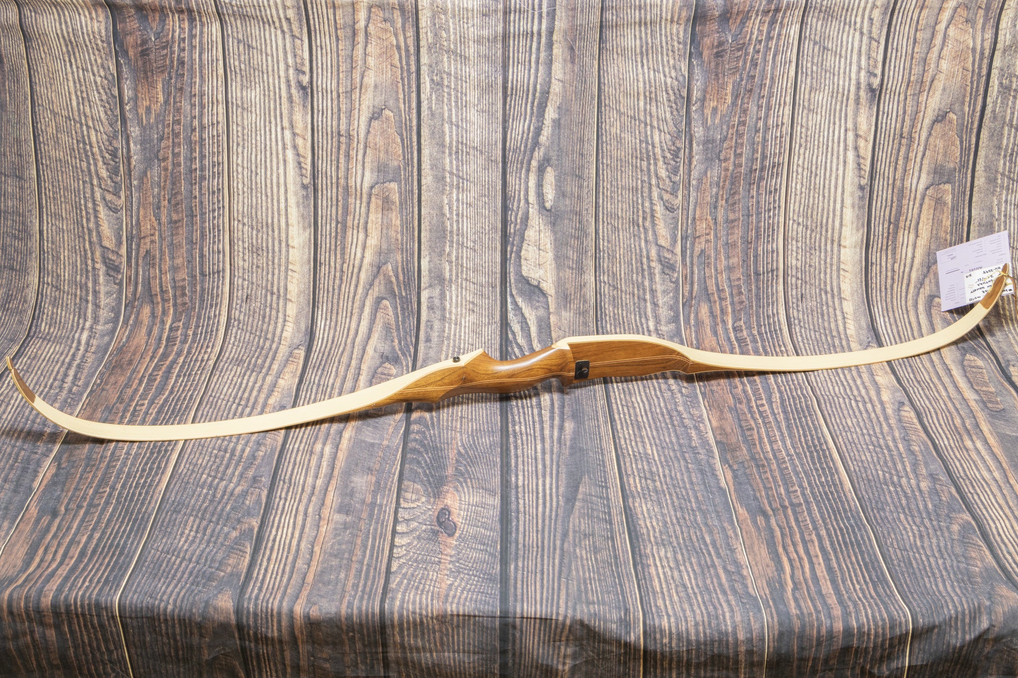 Vintage Damon Howatt Ventura Bow 20#, Sporting Goods, Hunting, Bow