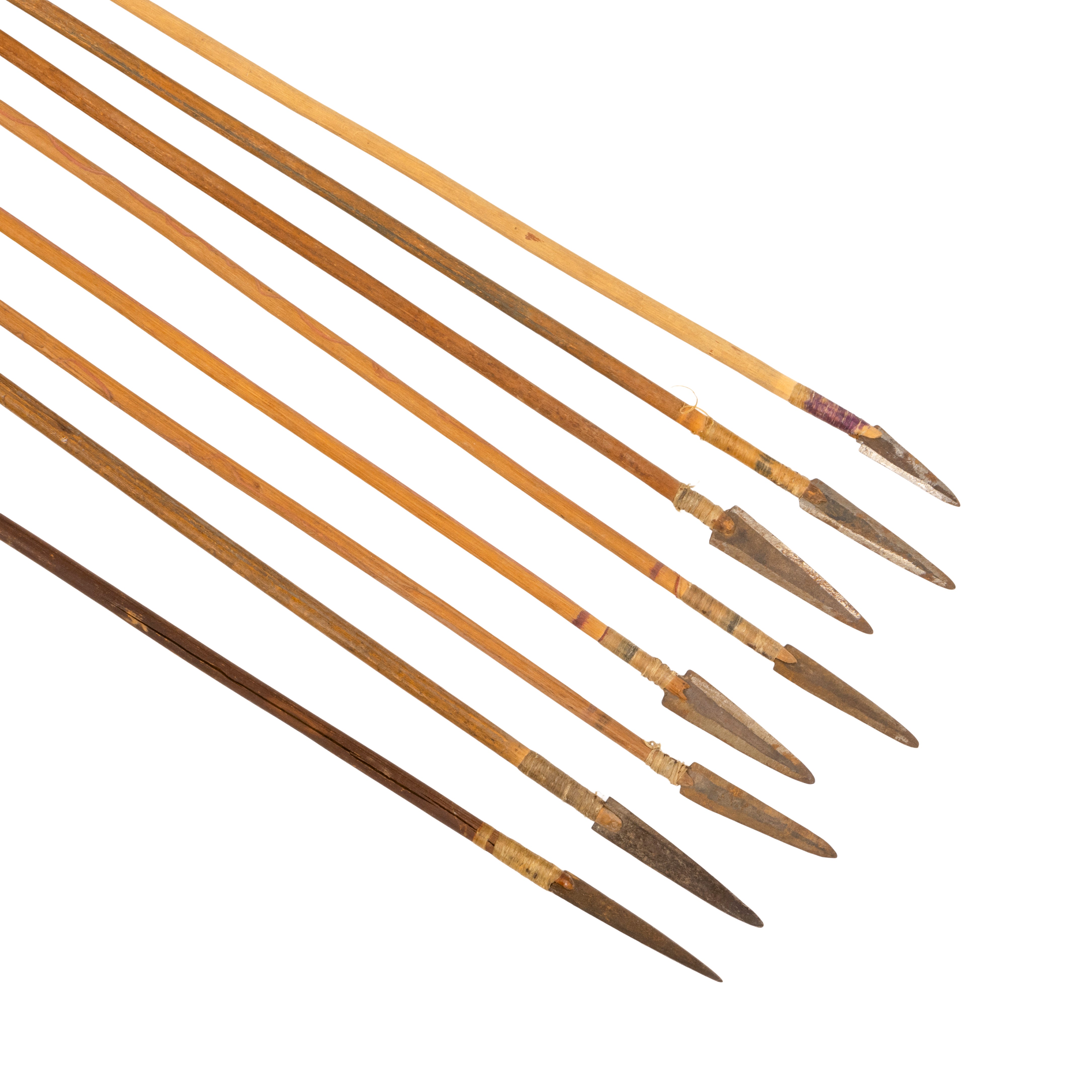 Eight Northern Plains Arrows