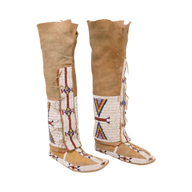 Sioux Hightop Moccasins, Native, Garment, Moccasins