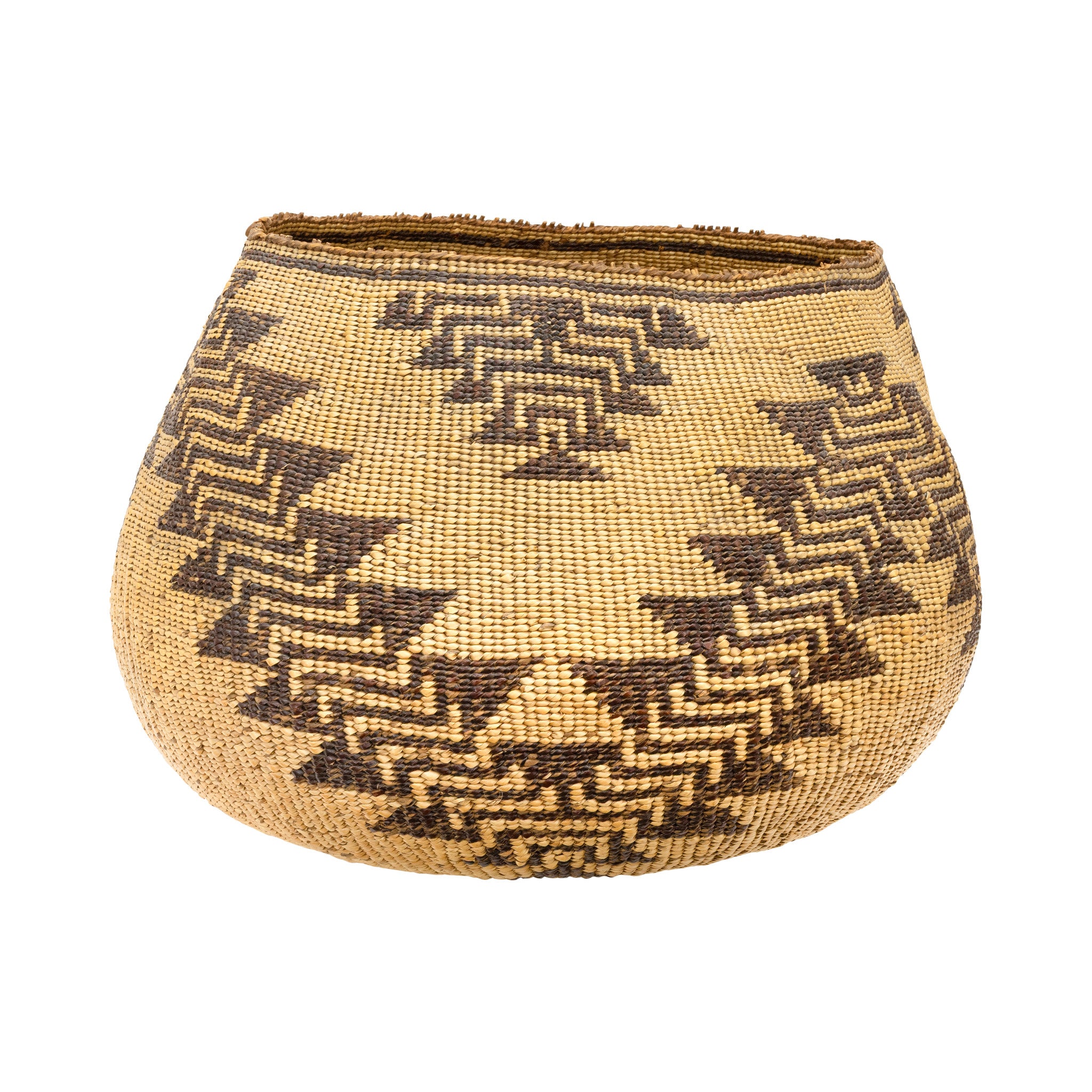 Large Achumawi Basket