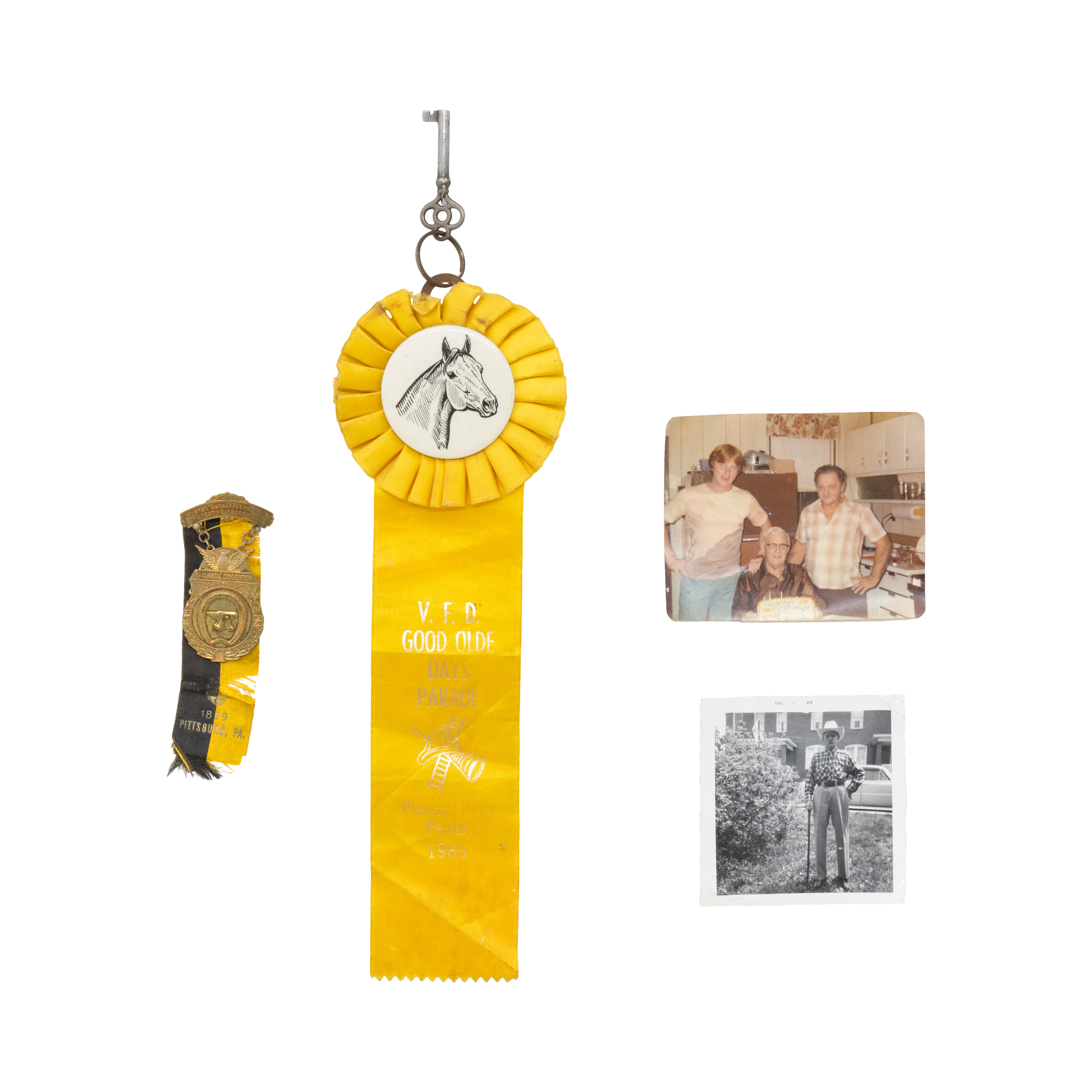 J.B. Stein Horseshoe Display