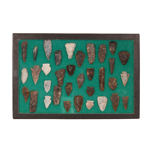 Prehsitoric Knife River Flint, Native, Stone and Tools, Arrowhead
