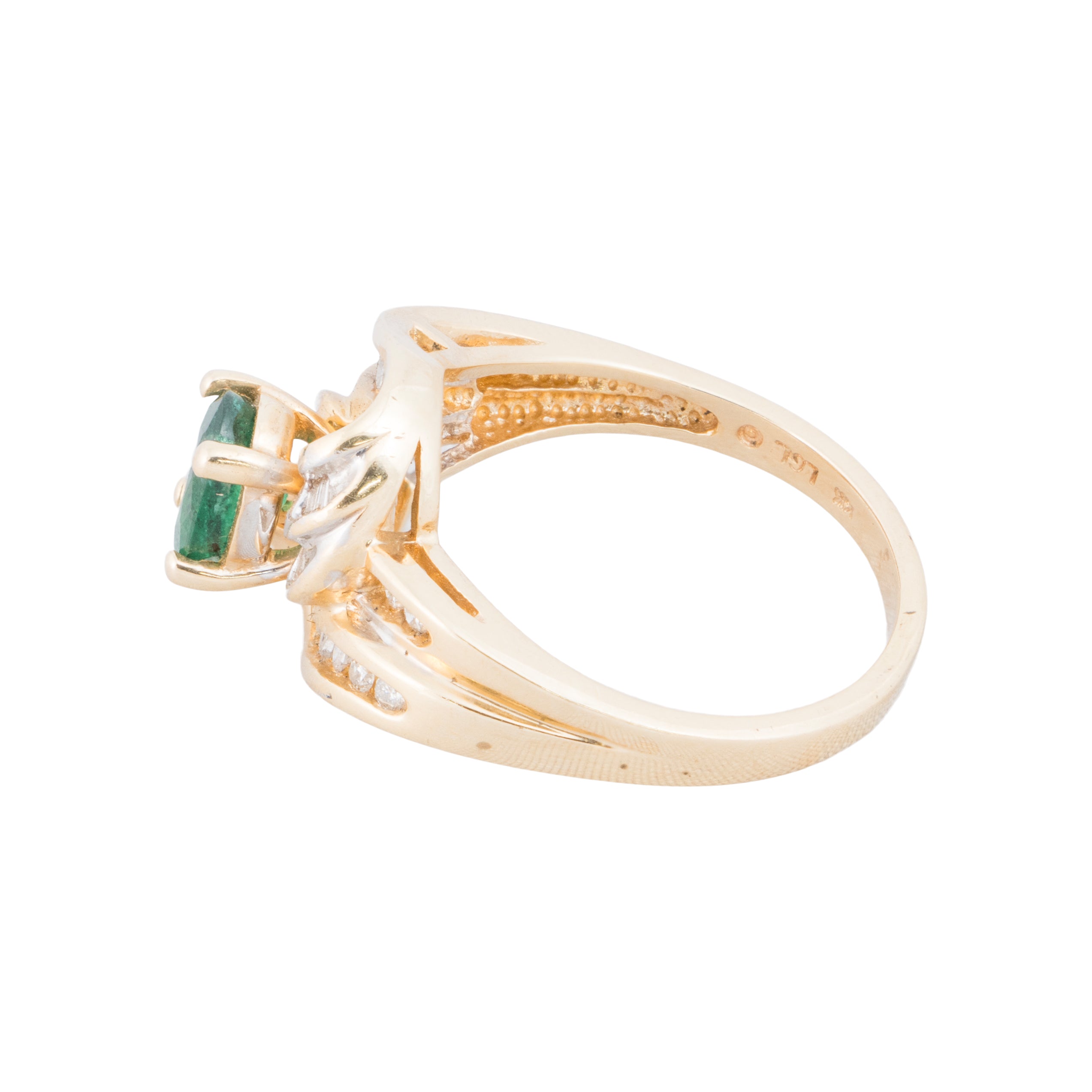 14k Gold Diamond and Emerald Ring