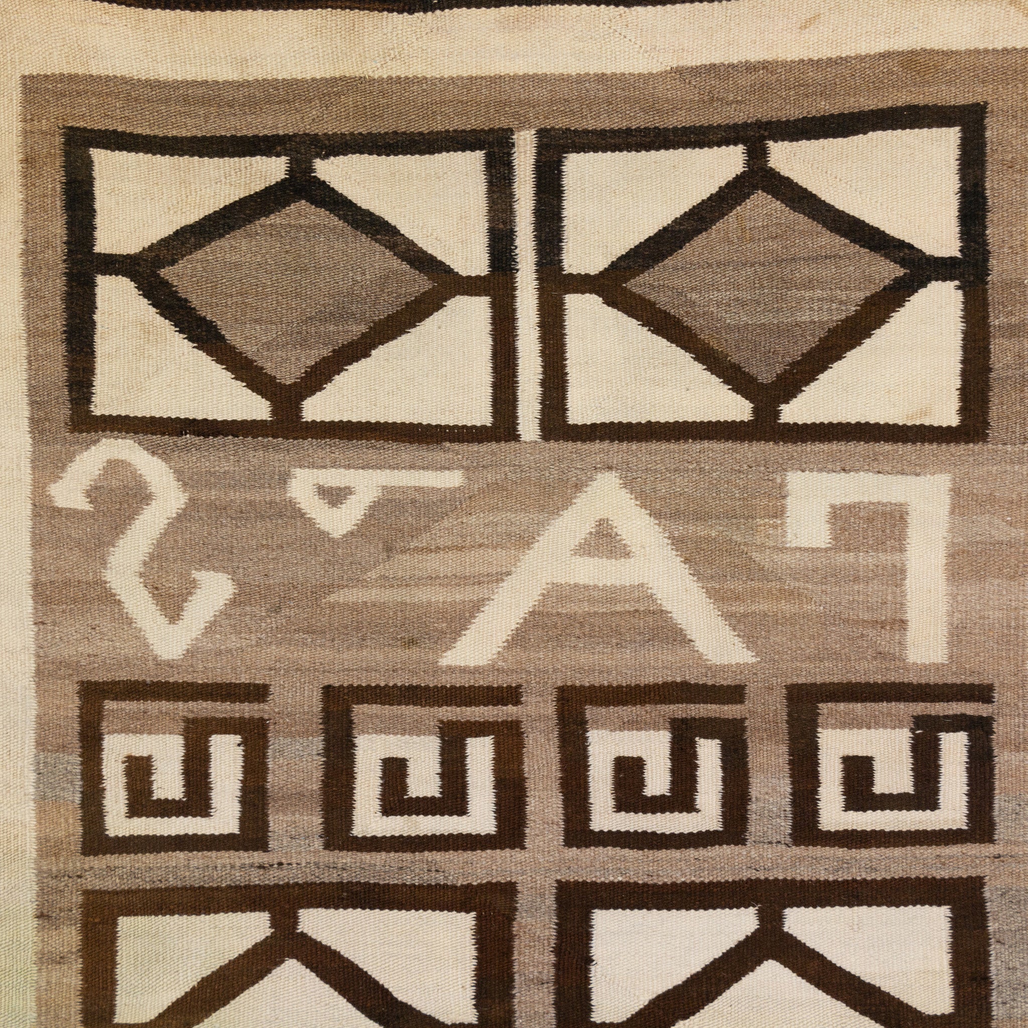 Navajo Pictorial Crystal