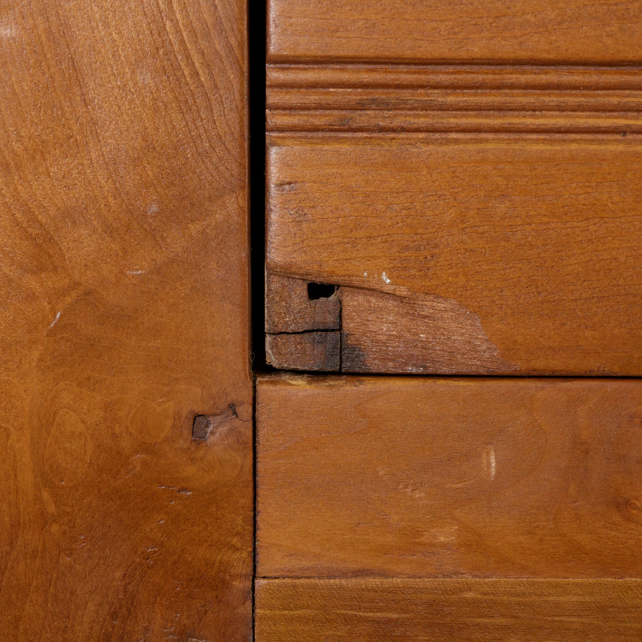 Dresser Bench