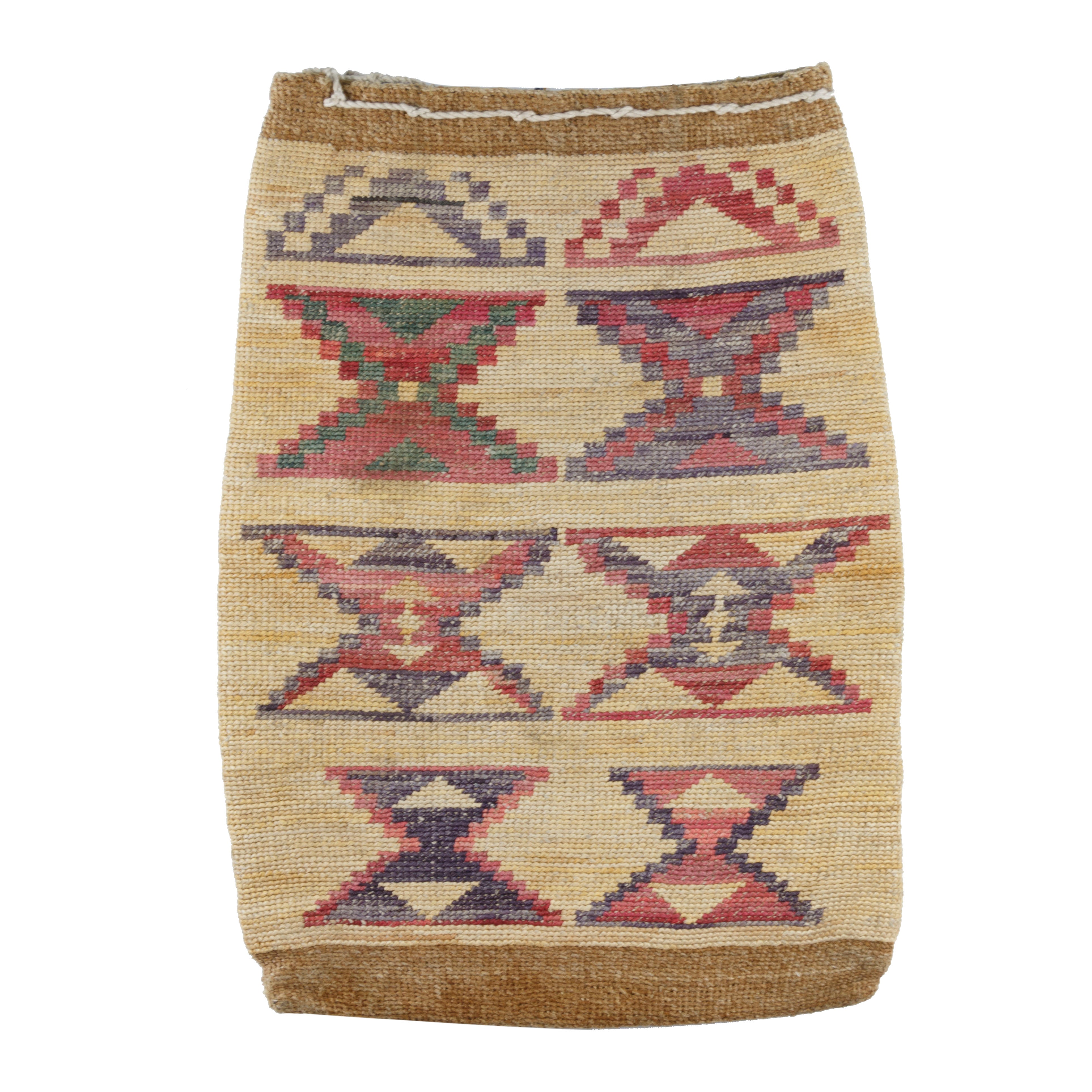 Nez Perce Corn Husk, Native, Basketry, Corn Husk