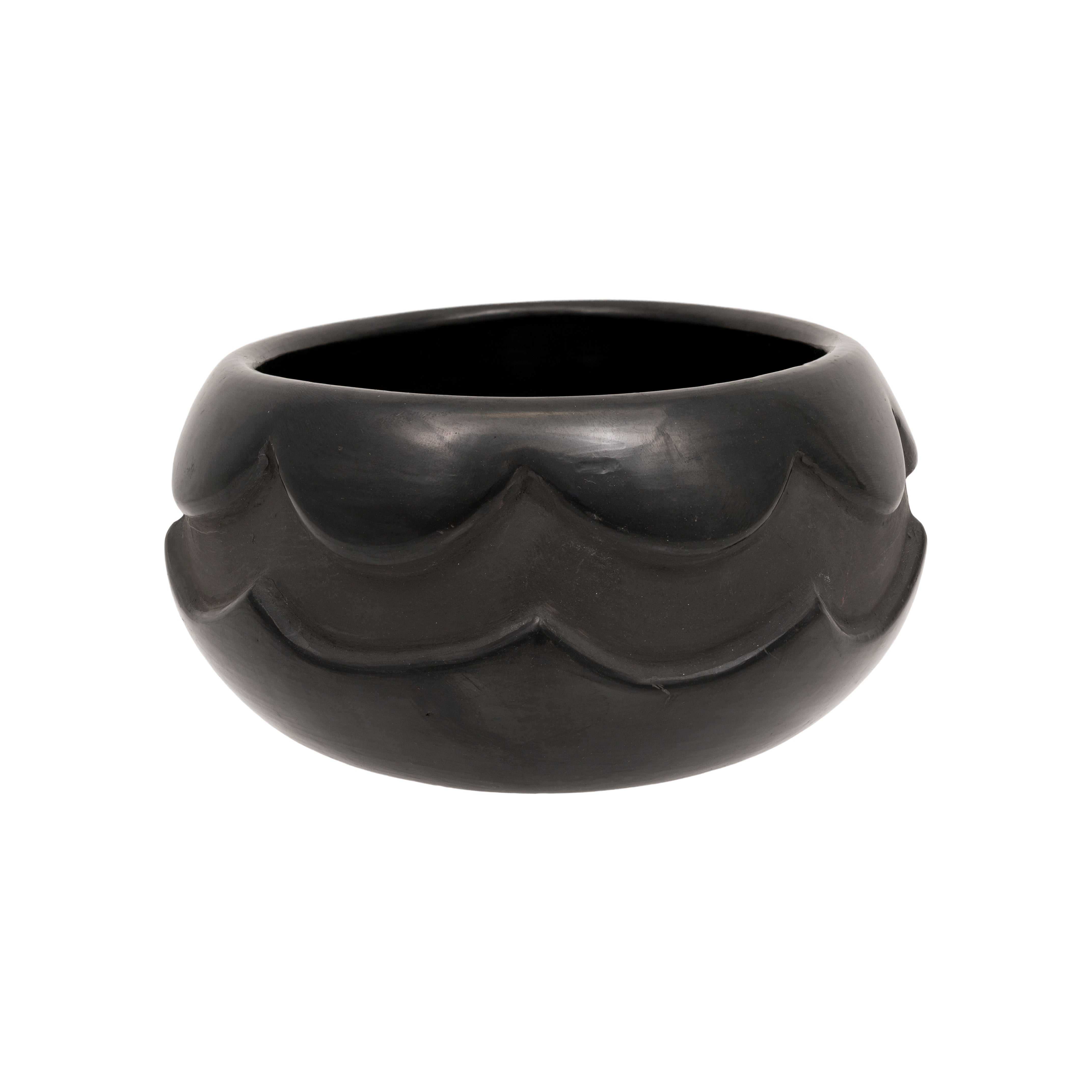 Madeline Black Ware Bowl