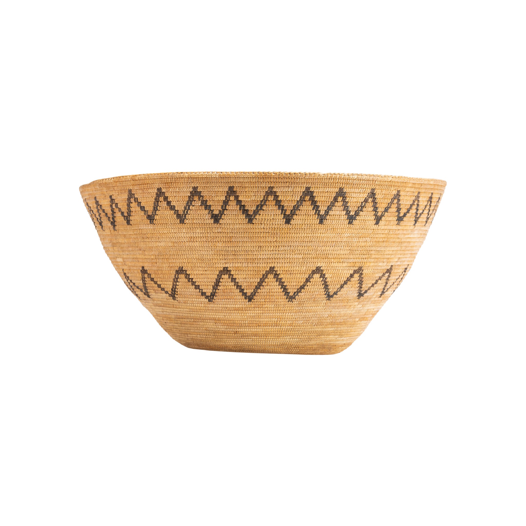 Monumental Mono Basket