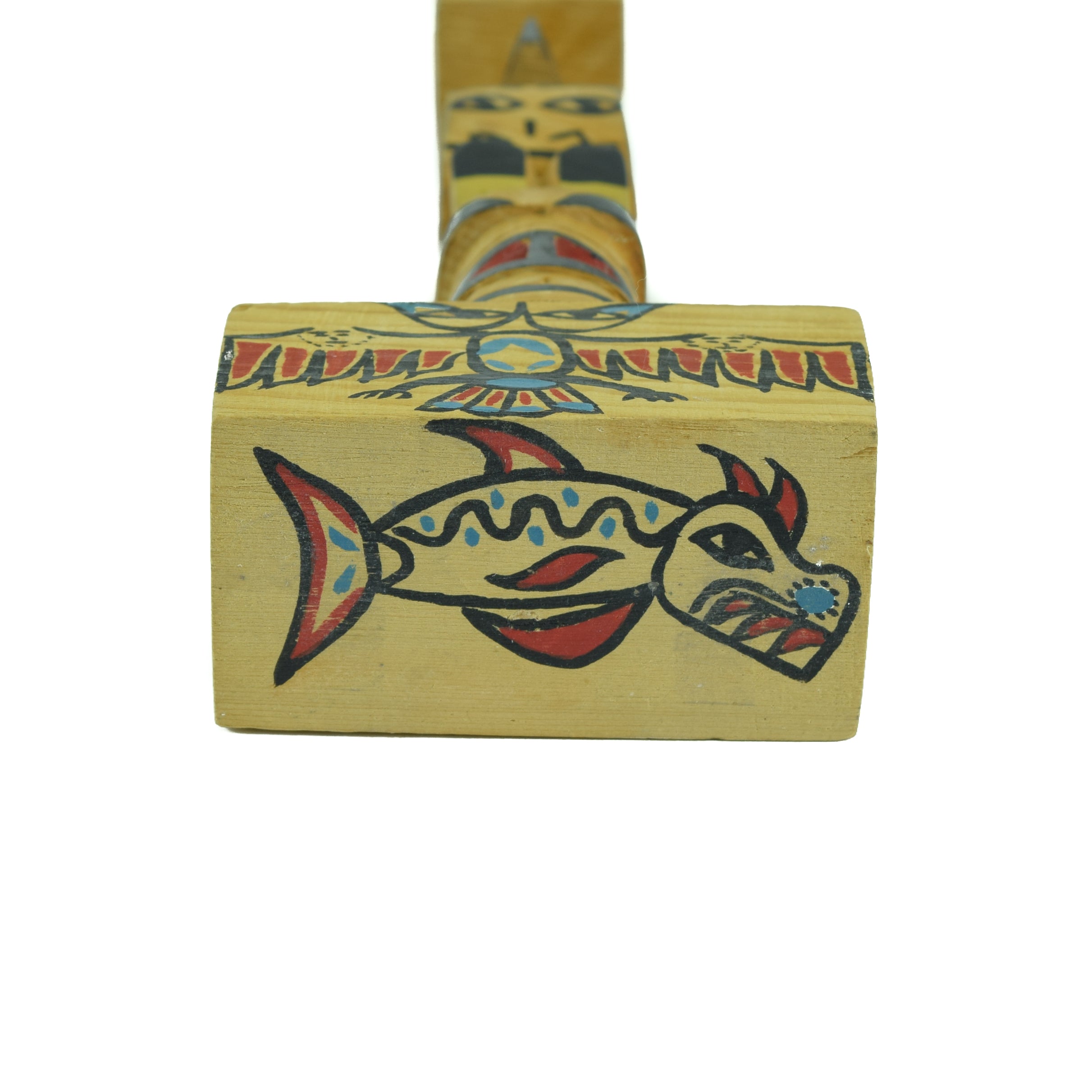 Nuu-chah-nulth Chief Shakes Raven Totem by Amos Family