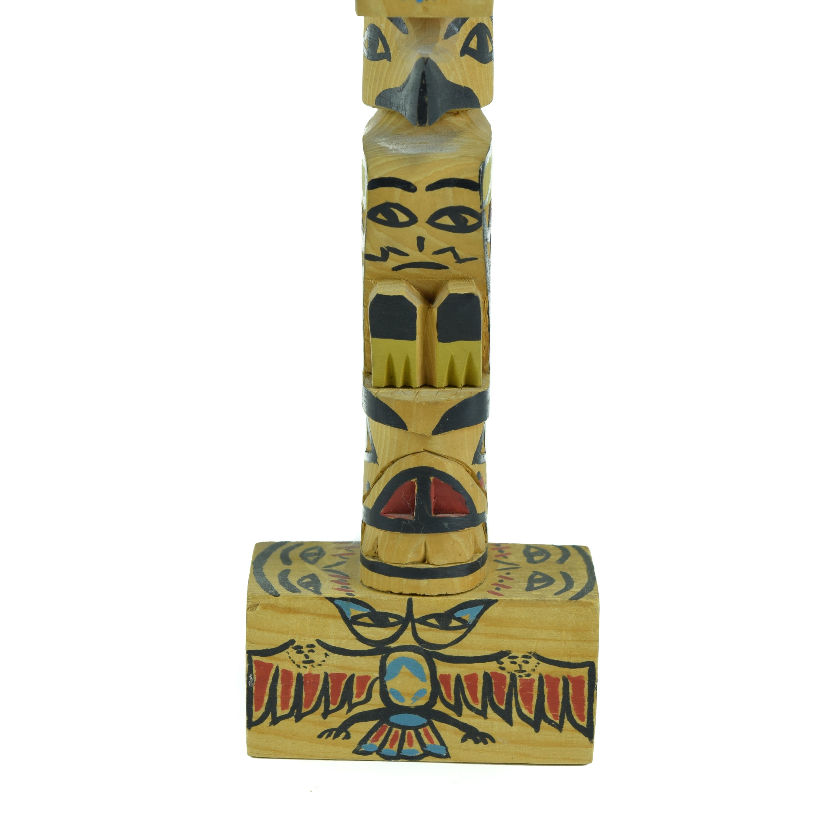 Nuu-chah-nulth Chief Shakes Raven Totem by Amos Family