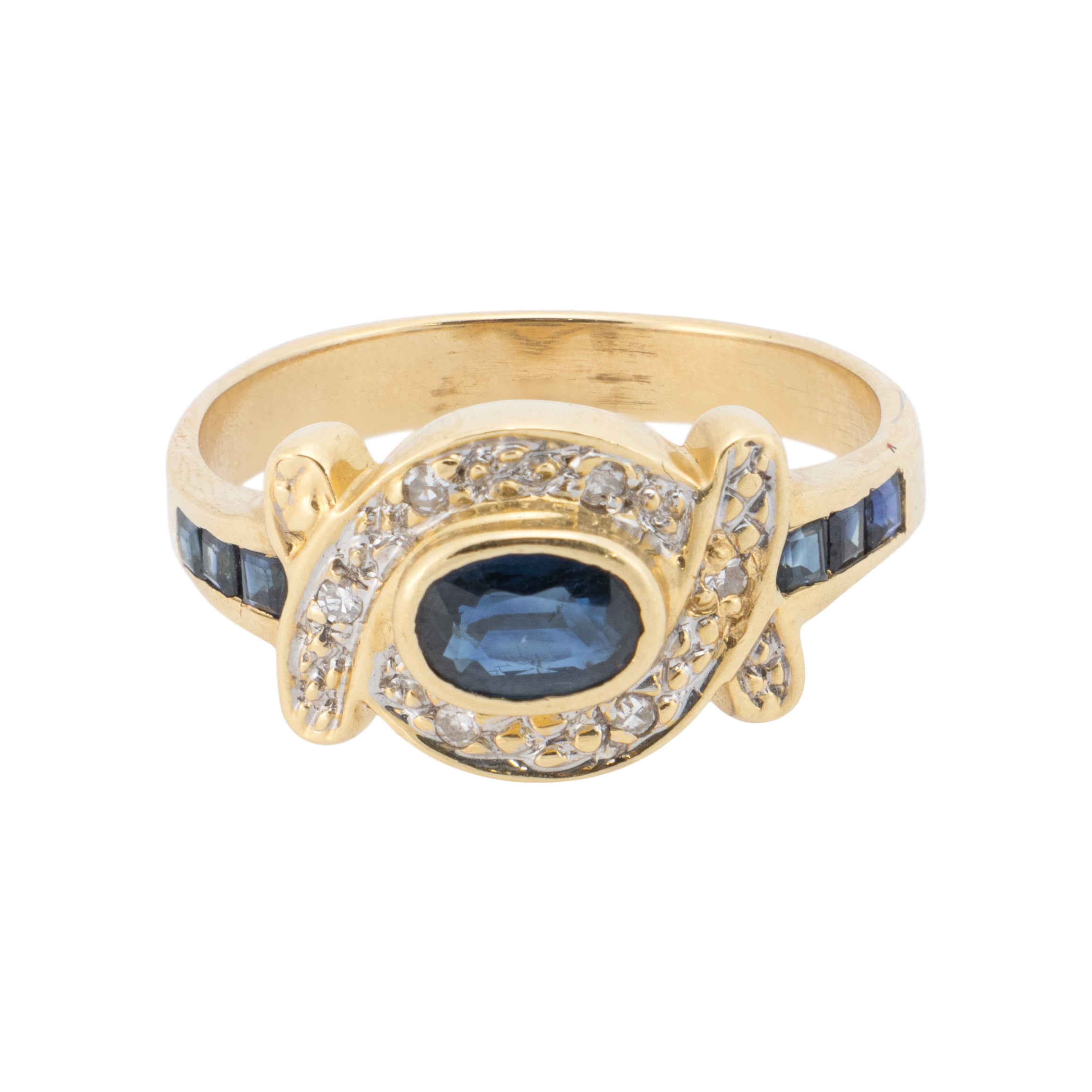 18k Gold Diamond and Sapphire Ring