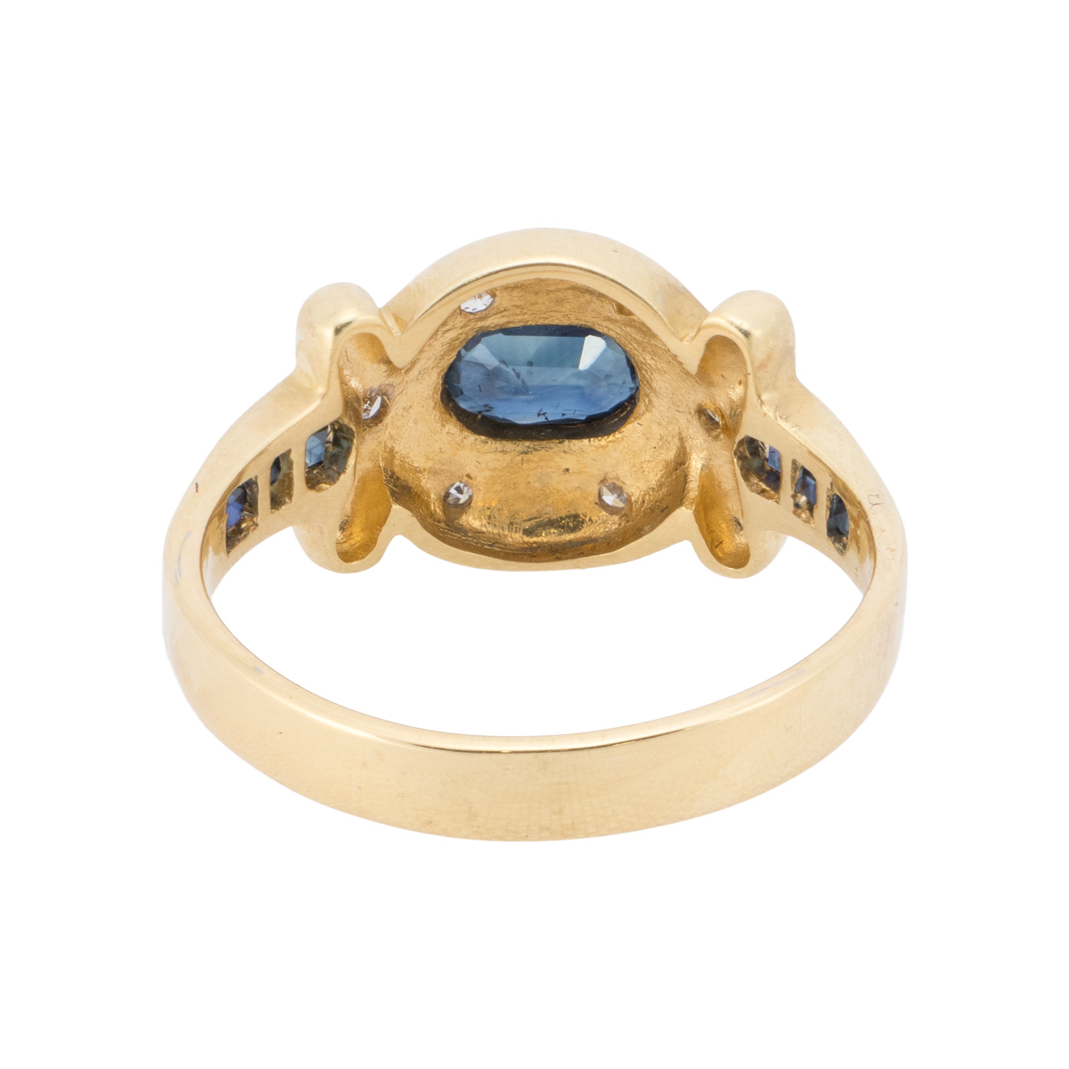 18k Gold Diamond and Sapphire Ring