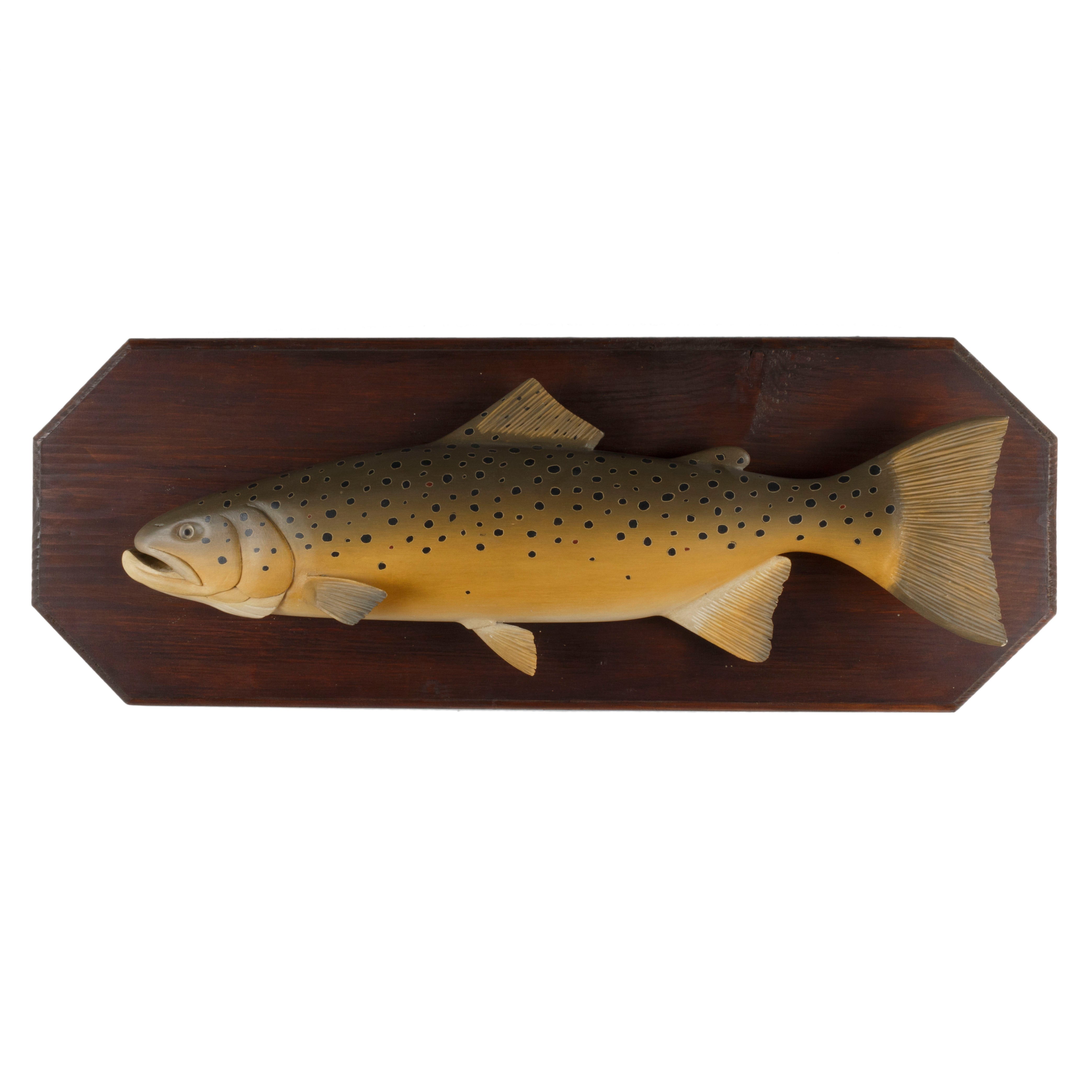 Brown Trout, Furnishings, Decor, Carving