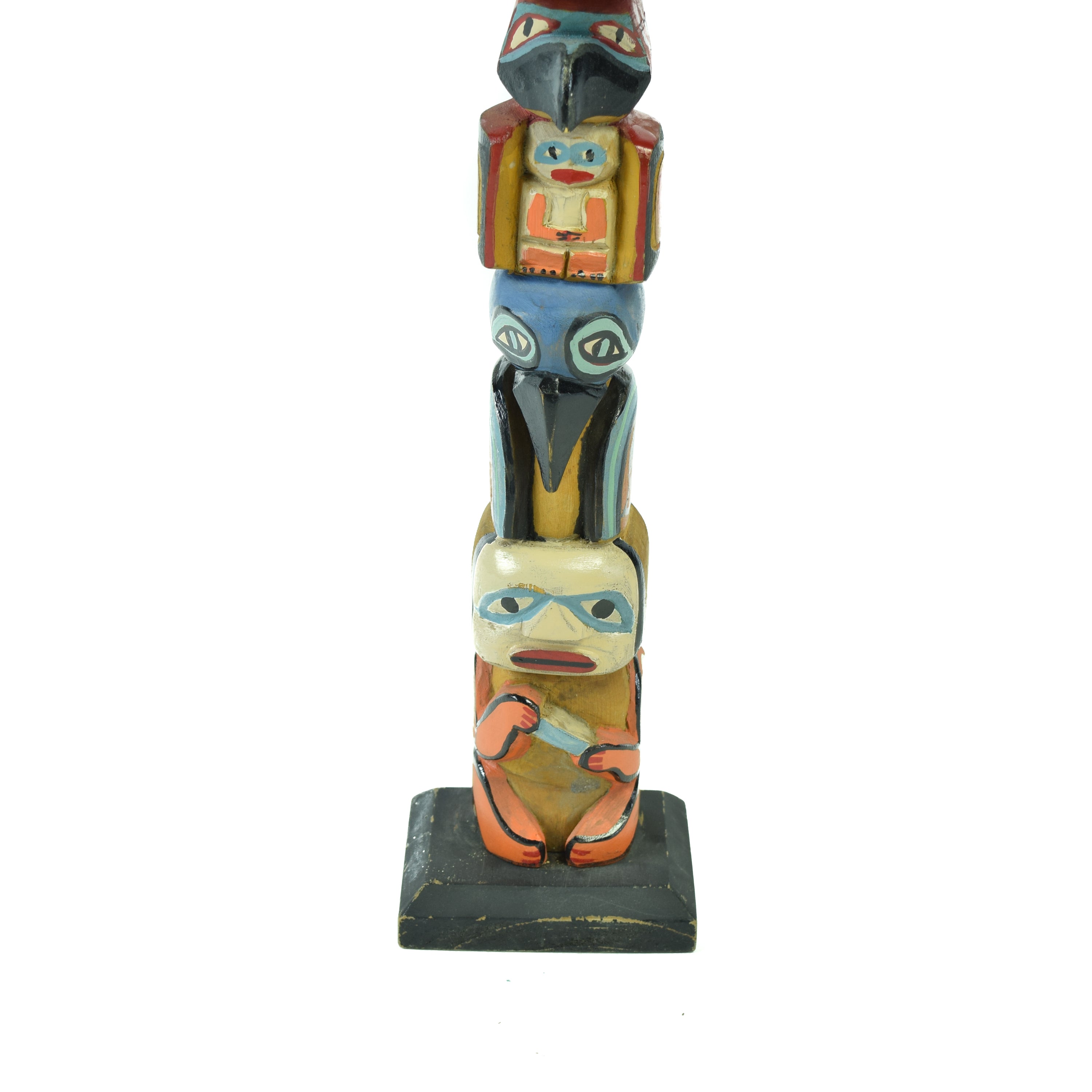 Nuu-chah-nulth Chief Shakes Totem
