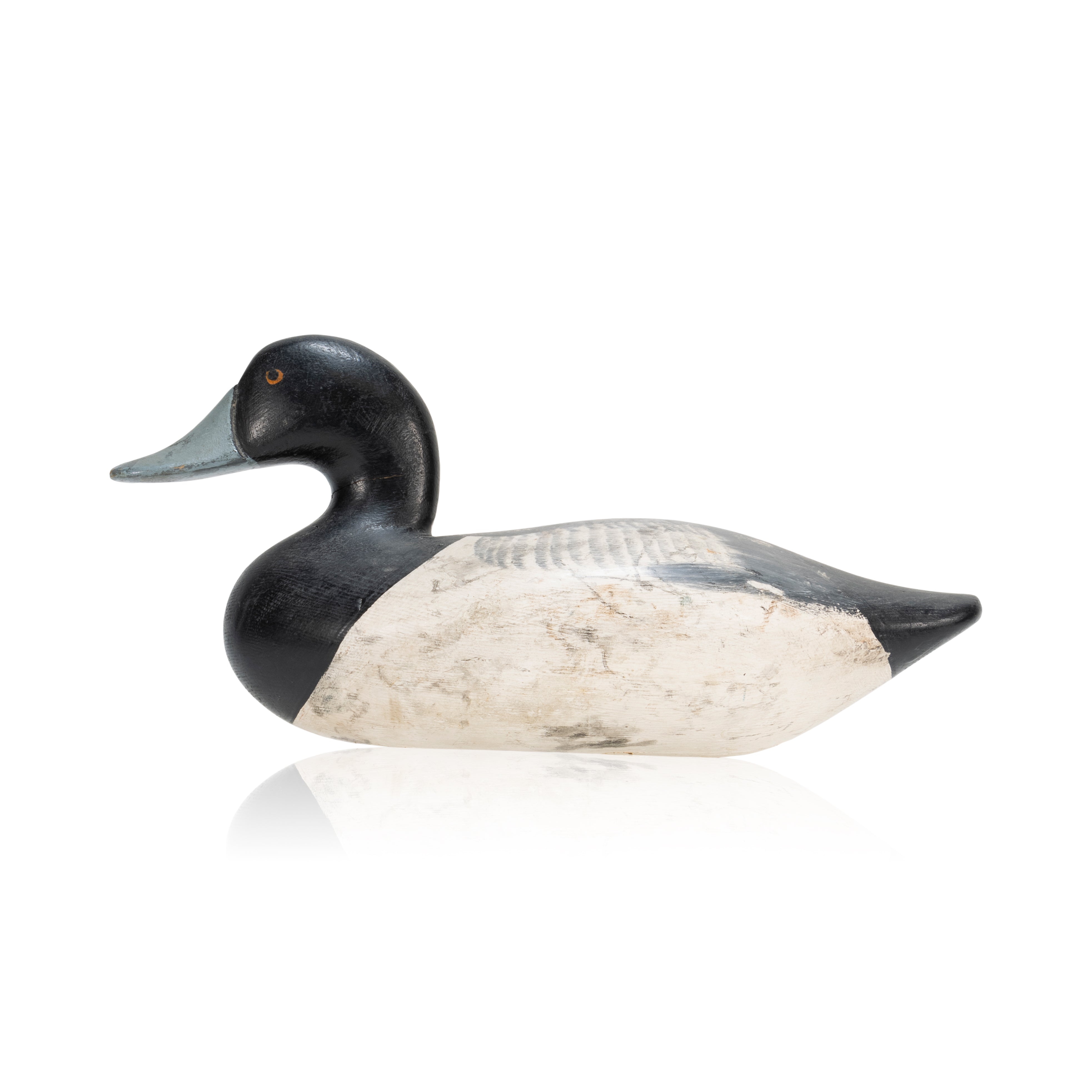 Madison Mitchell Bluebill Drake Decoy, Sporting Goods, Hunting, Waterfowl Decoy