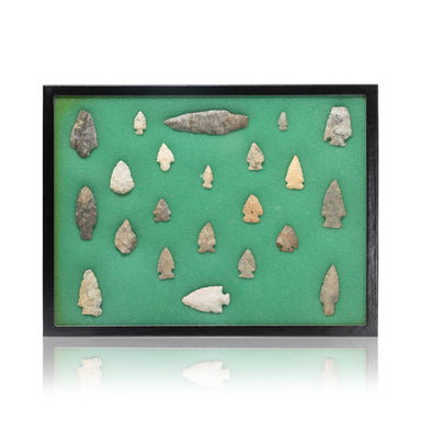 Prehistoric Arrowhead Collection, Native, Stone and Tools, Arrowhead