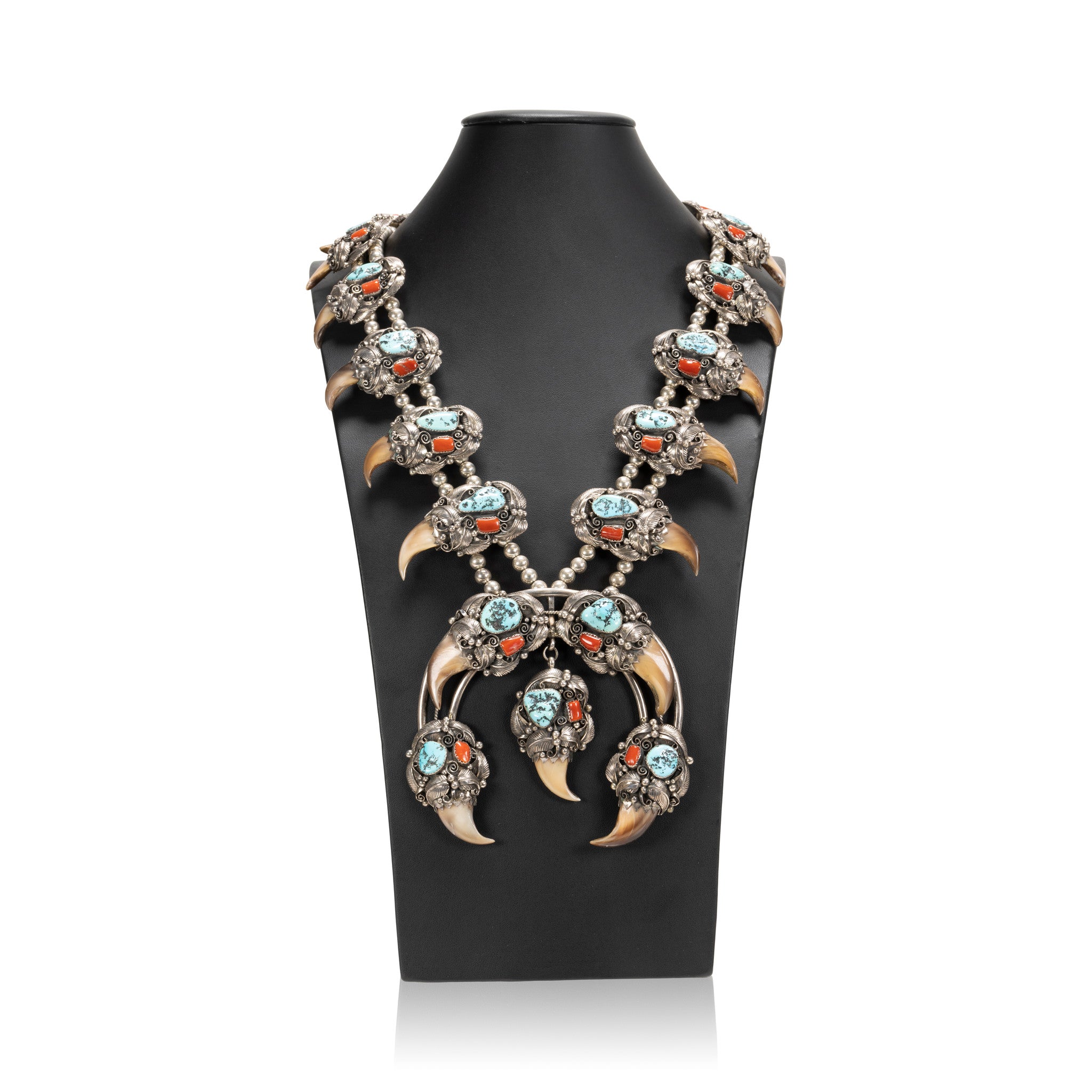 Sold at Auction: SILVER DOLLAR BEAR CLAW TURQUOISE NECKLACE